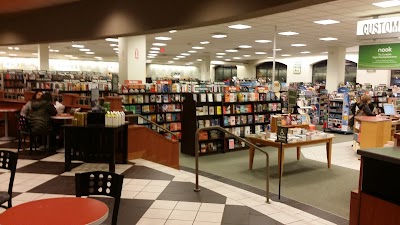 Barnes & Noble