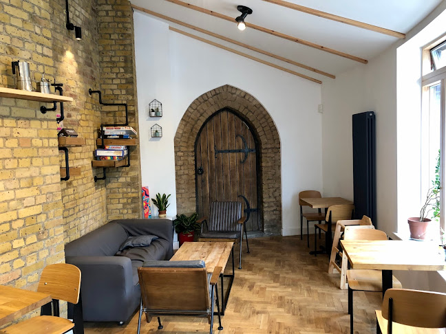 Reviews of All Hallows Bow in London - Church