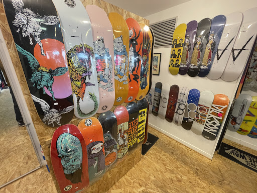 West Board Store - Thumbnail