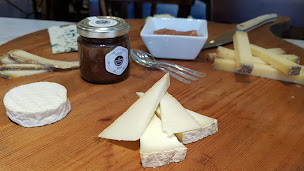 Photo n°22 de LES FROMAGÈRES - Arles à Arles (Bar à vin)