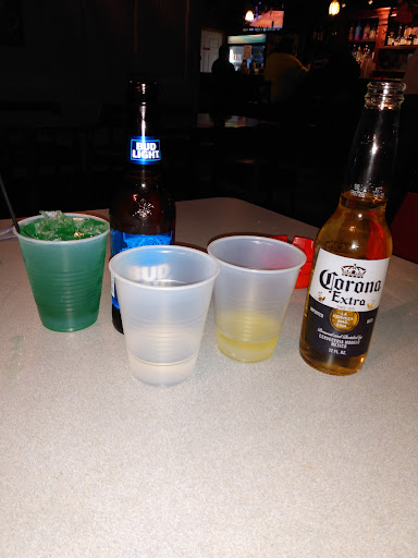 Simons Bar & Grill - Thumbnail