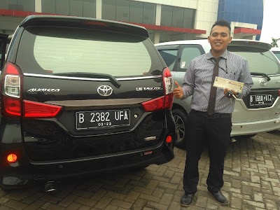 Photos of auto2000 pasar kemis