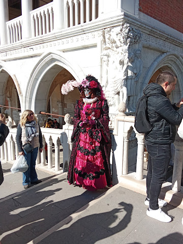 Chiesa di San Giacomo di Rialto by null