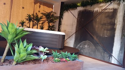 Photos of Univentas Corona