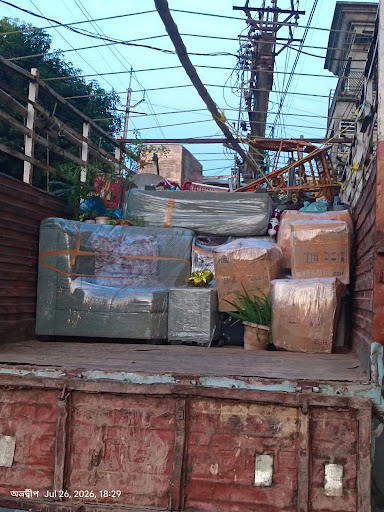 Make your relocation simple, safe, and stress-free with Saafari Packers And Movers. post image