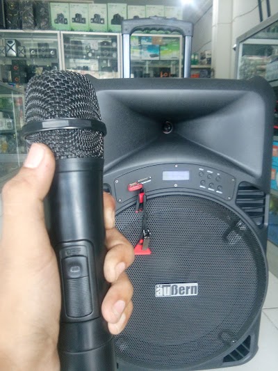 Photos of Master Komputer
