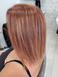 Photo n°22 de l'hair naturel à Lasseube (Salon de coiffure)