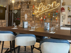 Photo n°26 de Léon Fish Brasserie - Compiègne à Compiègne (Restaurant de fruits de mer)