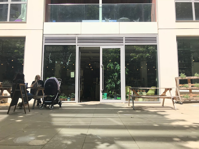 Comments and reviews of Hand Cafe