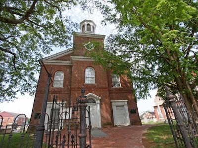 Old Presbyterian Church & Cemetery