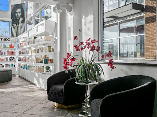 De Jolie Salon & Spa - Thumbnail