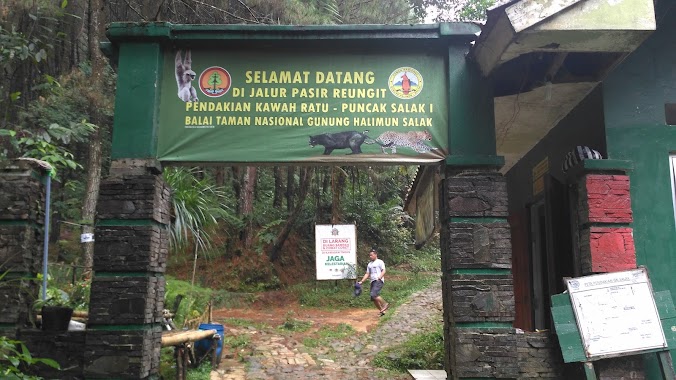 Camping Ground Pasir Reungit Jalur pendakian Kawah Ratu Salak 1, Author: Alri Febriyanto