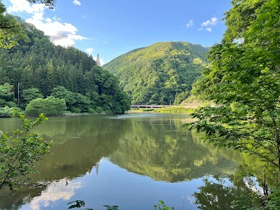 早戸温泉遊歩道