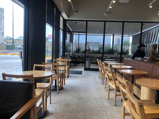 Starbucks Ubika El Refugio - Thumbnail