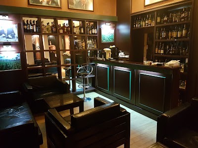 Photos of Davidoff Cigar House