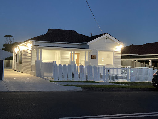 EM Medical - General Practice and Skin Clinic - Dr Eliza Malkoun and Dr Kimberley Elliott - Thumbnail