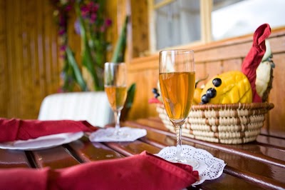 Photos of Naro Moru River Lodge