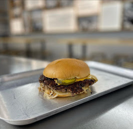 Photo n°6 de Rosaparks McArthurGlen à Pont-Sainte-Marie (Restaurant de hamburgers)