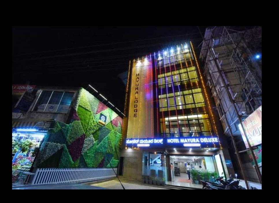 Hotel Mayura Deluxe - Vegetarian Restaurant & Hotel