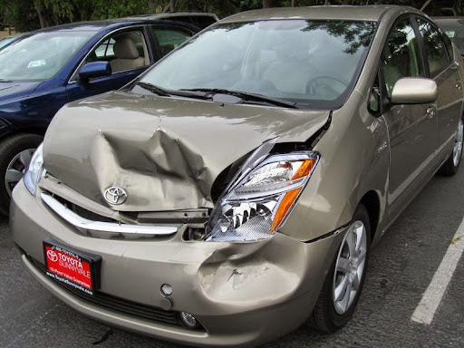 Baker's Auto - Visual