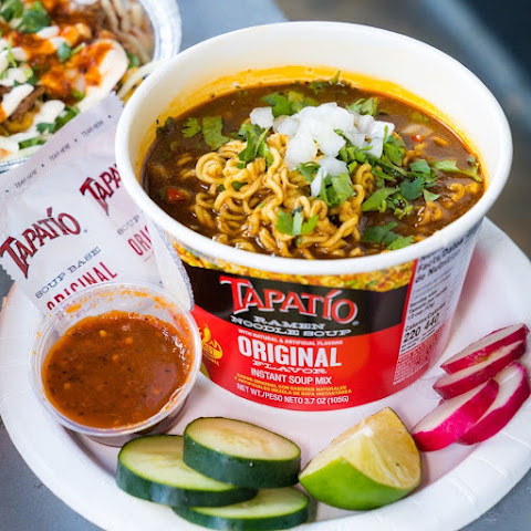 Birria Los Primos by null