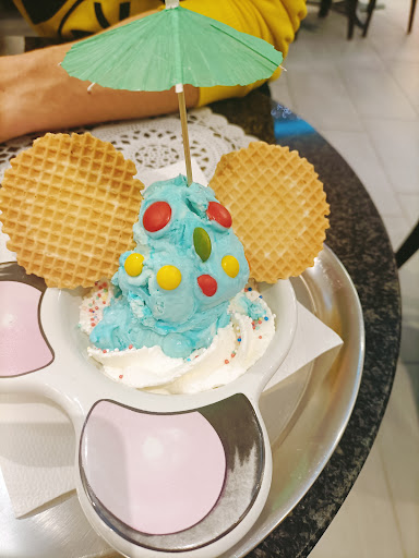 Musti Eiscafé - Visual