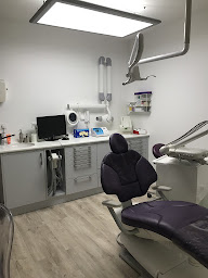 Photo n°2 de Rousset Cécile à Meudon (Dentiste)