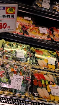 トウズ 京成佐倉店