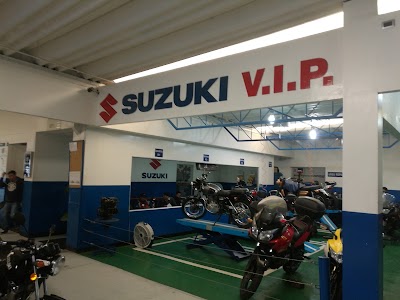 Photos of Suzuki