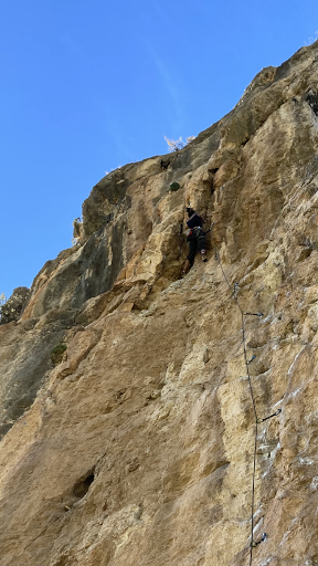 Al Coxinillo Climbing Shop - Thumbnail