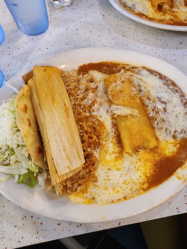 Ricardo's Restaurant - Thumbnail