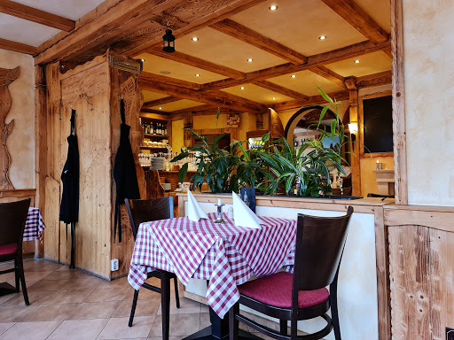 Trattoria Pane & Vino Logo
