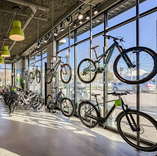 Current eBikes - Thumbnail