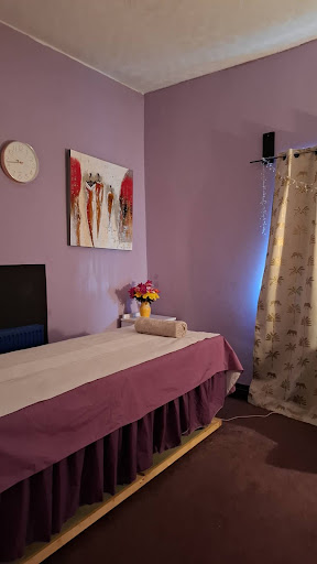 Bamboo Massage & Spa