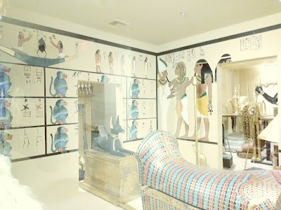 Photos of Dinosaur Store