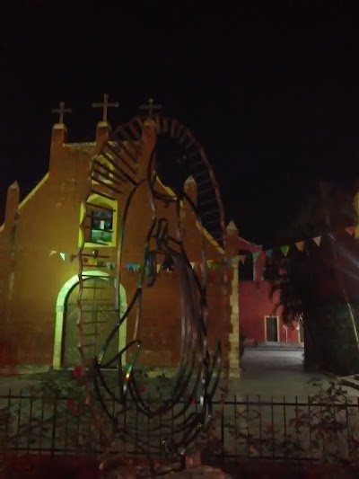 Photos of Iglesia De San Pedro Apostol