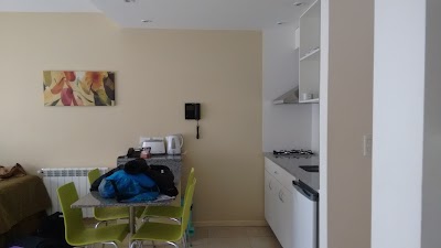 Photos of Le Batiment