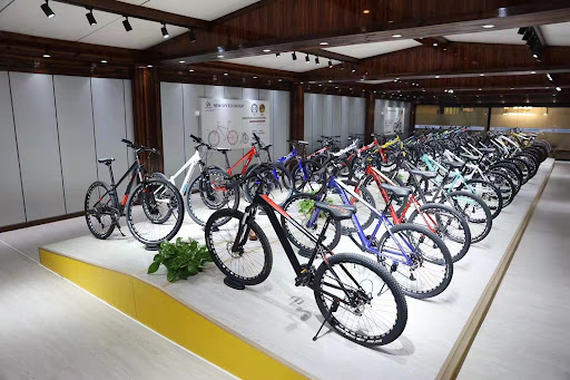 Cobra Bikes - Thumbnail
