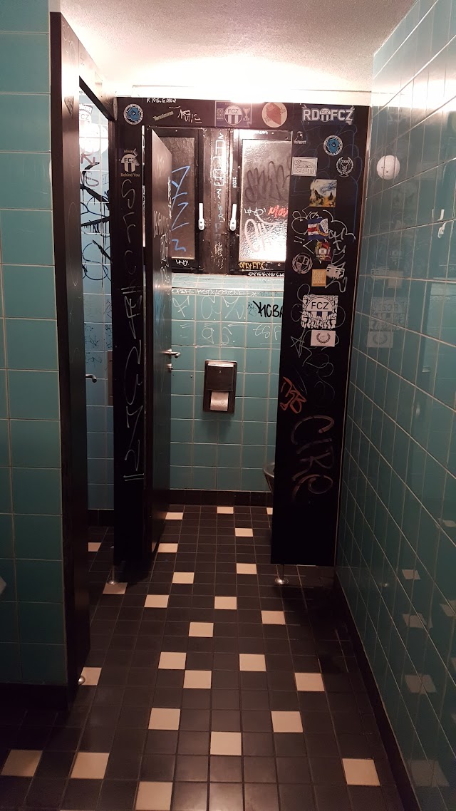 Kontiki Bar