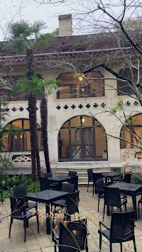 九段ハウス（山口萬吉邸）