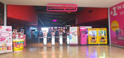 Photos of Cinemaximum Akbatı