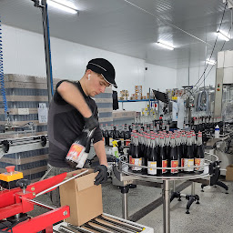 Photo n°4 de Limonaderie Artisanale - LiMeuhnaderie Solibulles - Meuh Cola à Dragey-Ronthon (Producteur agroalimentaire)