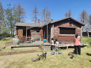 Photo n°2 de le chalet à Doue (Association ou organisation)
