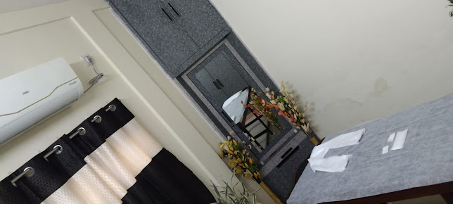 Af1qipmo6hym5pdeh33ldfg3sigwchns2r8vkd3kjj0=s644 K No