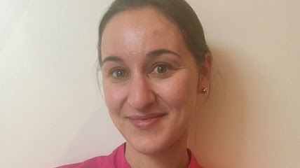 Dr Caroline Dupont
