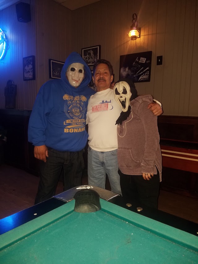 Reif's Tavern