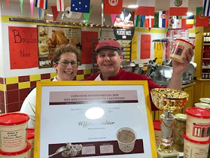 Photo n°5 de Estelle et Wilfrid Aubier à Neuville-sur-Sarthe (Boucherie-charcuterie)