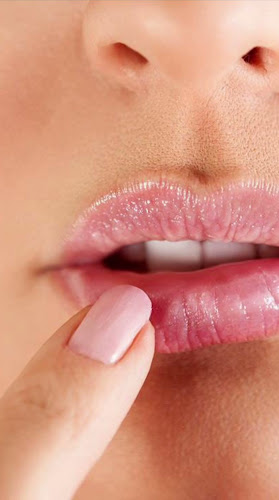 Dra. Augusta Zambrano | Odontología en Valle de los Chillos - Dentista