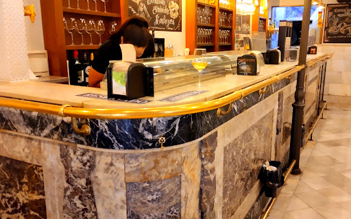 Taberna Capote - Visual