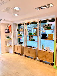Photo n°3 de Longchamp à Biarritz (Magasin de vêtements pour femmes)
